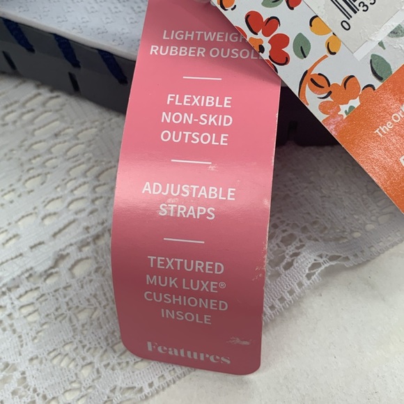 Muk luks Azzurite Sandals Sz 9 New NWT Navy blue Gray Light cushioned Non skid - Picture 7 of 13